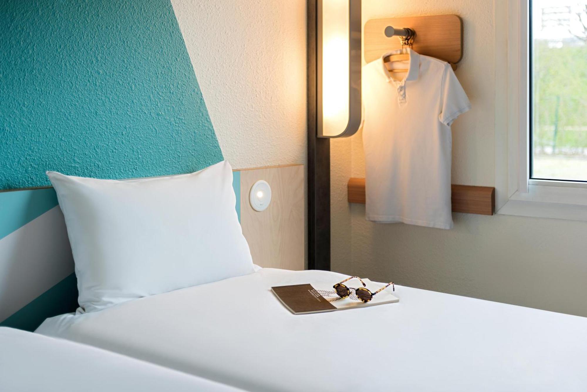 Hotel Ibis Budget Ost 2*