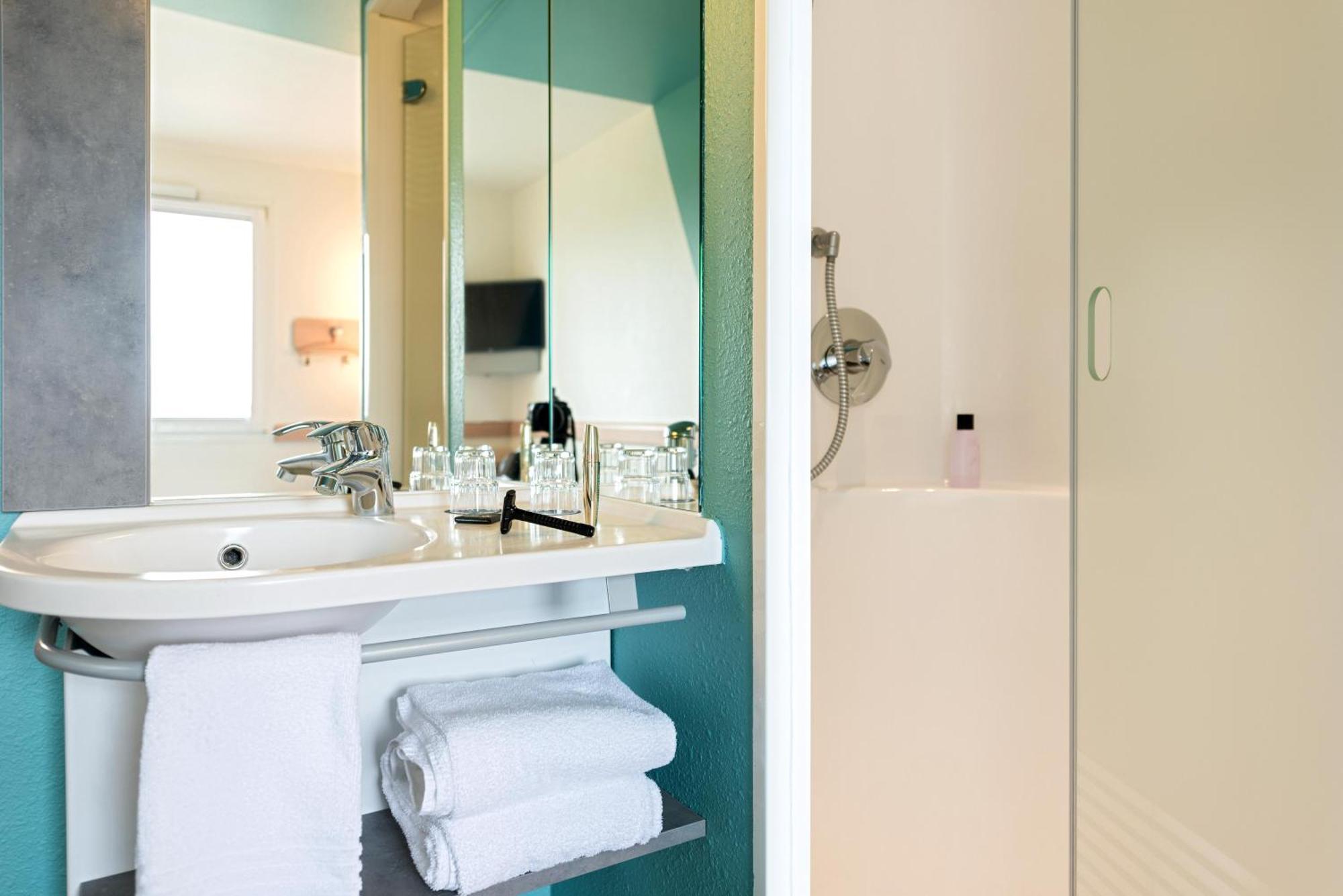 B&B Hotel Regensburg-Ost Отель Регенсбург