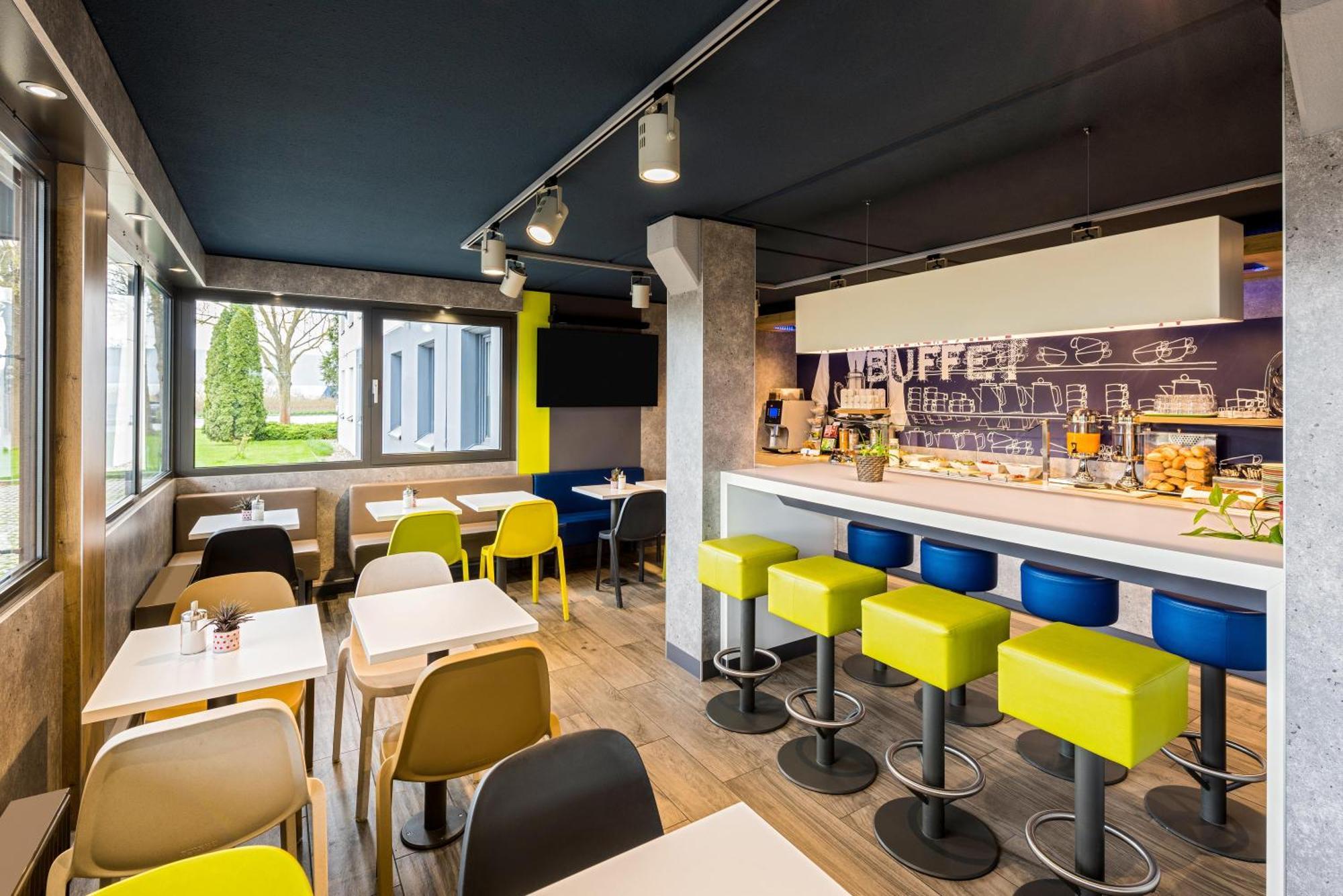 B&B Hotel Regensburg-Ost 2*